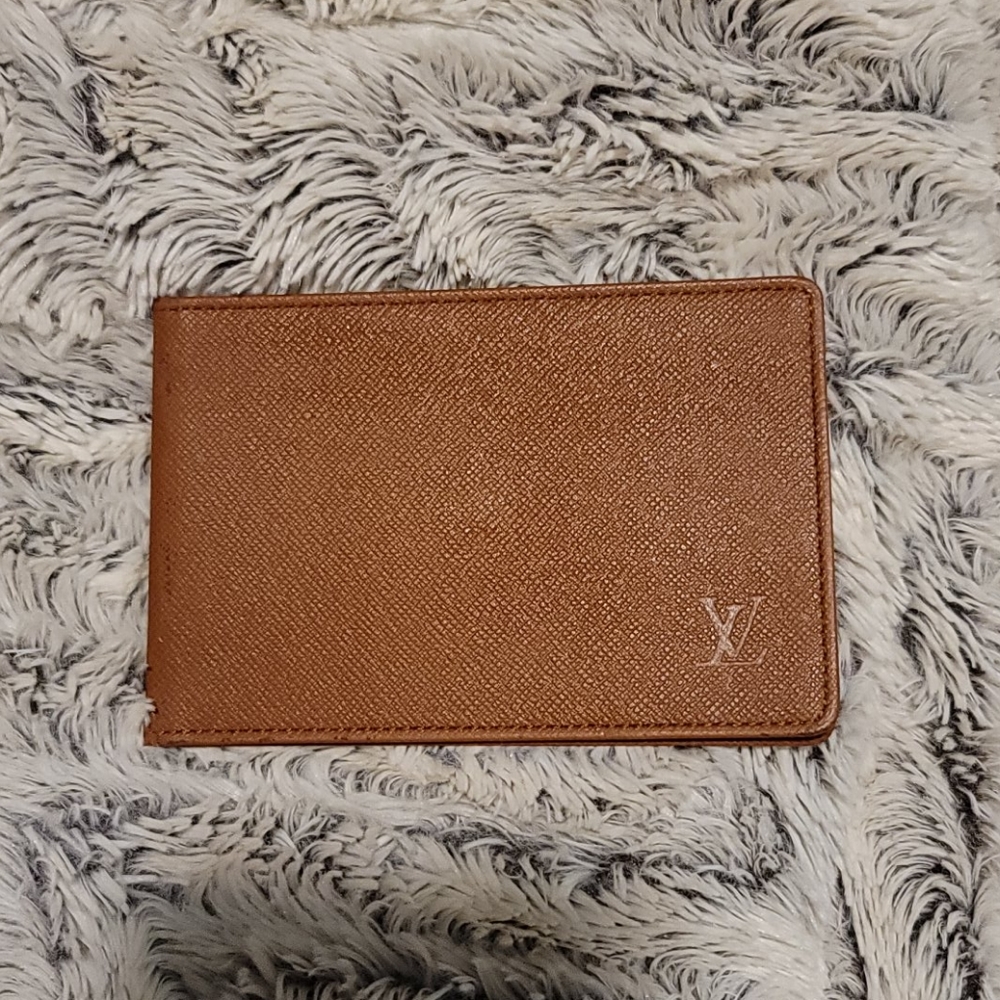 Louis vuitton insert